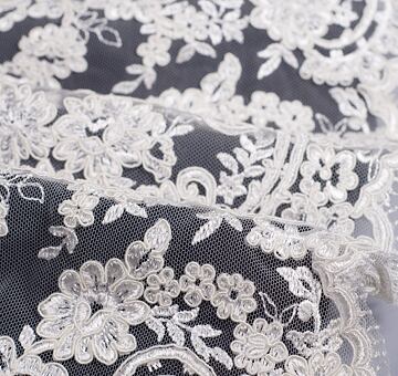 Corded lace Catherine, ivory white
