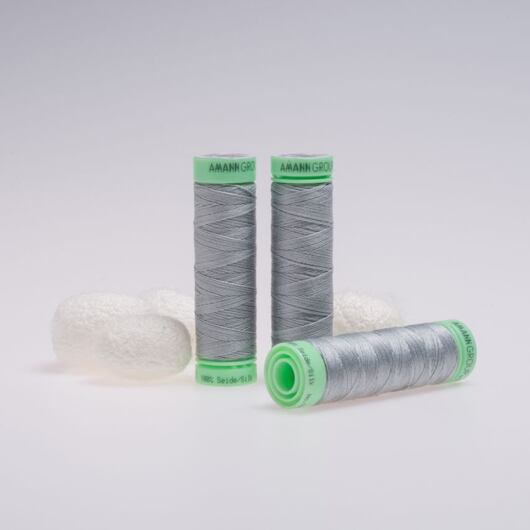 Silk thread, 50m, light grey
