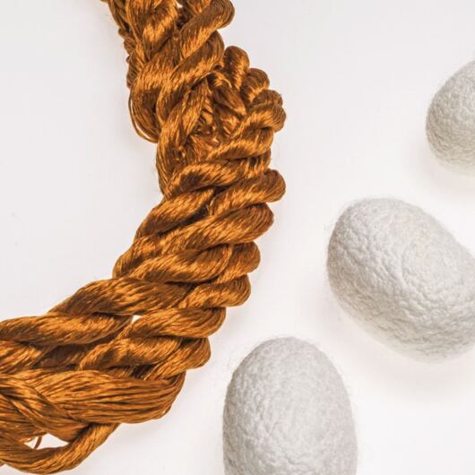 Silk embroidery floss, cinnamon 48-4